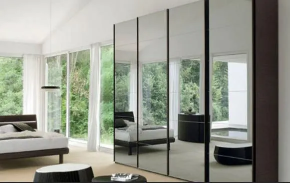 Stylish LED Bathroom Mirror with Personalized Message Options