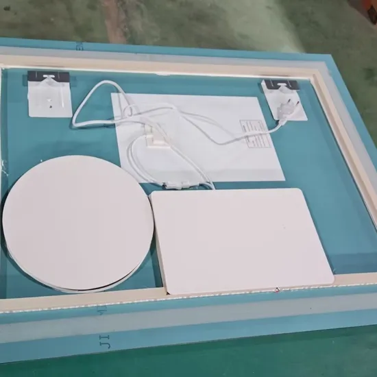 Modern 400*700mm LED Touch Mirror, 3mm Thick Design